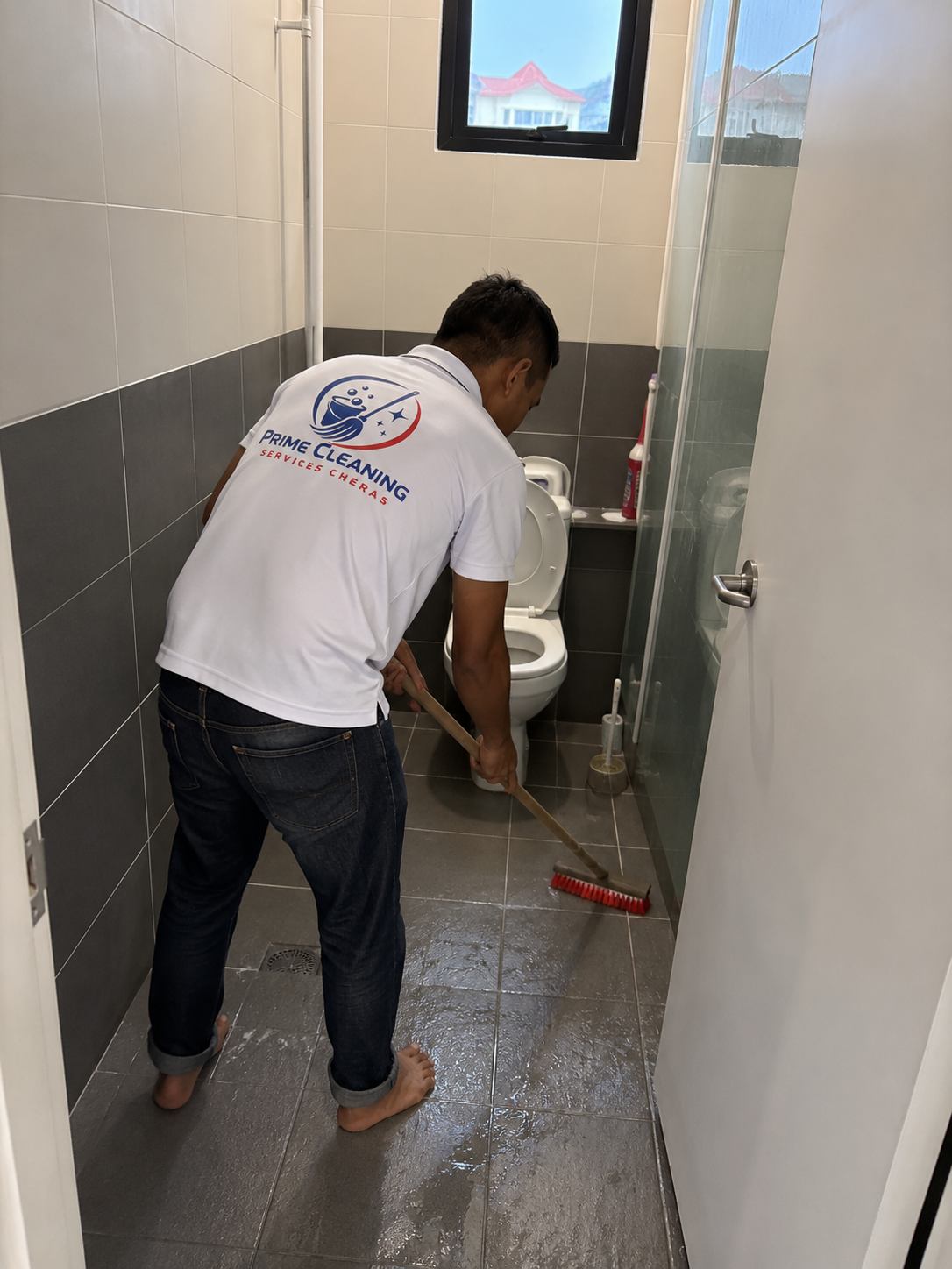 Part-time maid service in a Cheras home